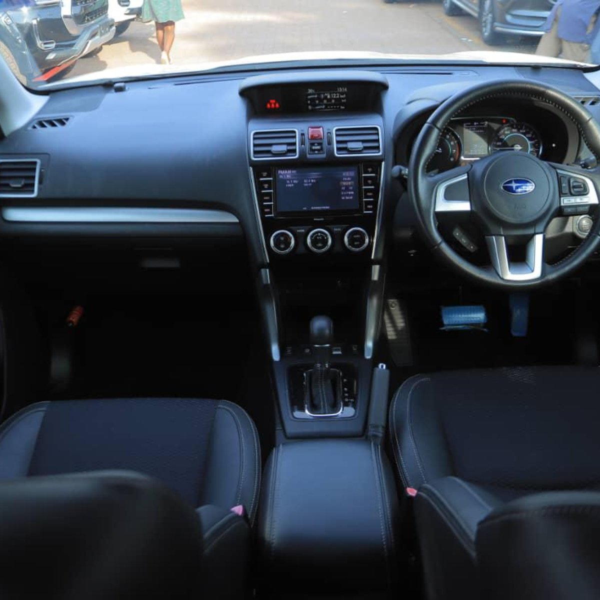 Subaru Forester 2017 — photo 4