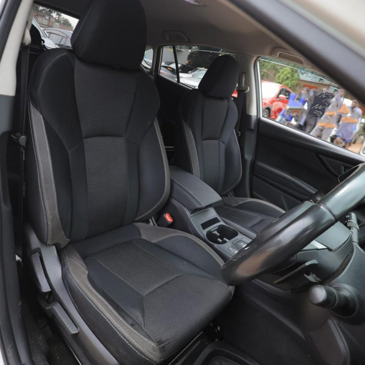 Subaru Impreza 2018 — photo 2