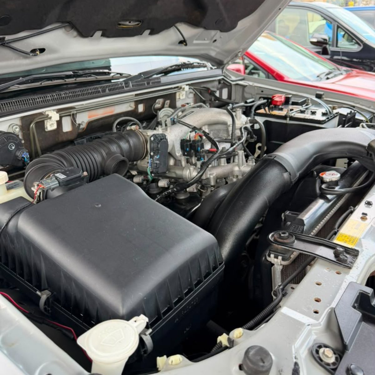 Mitsubishi Pajero 2013 — photo 2