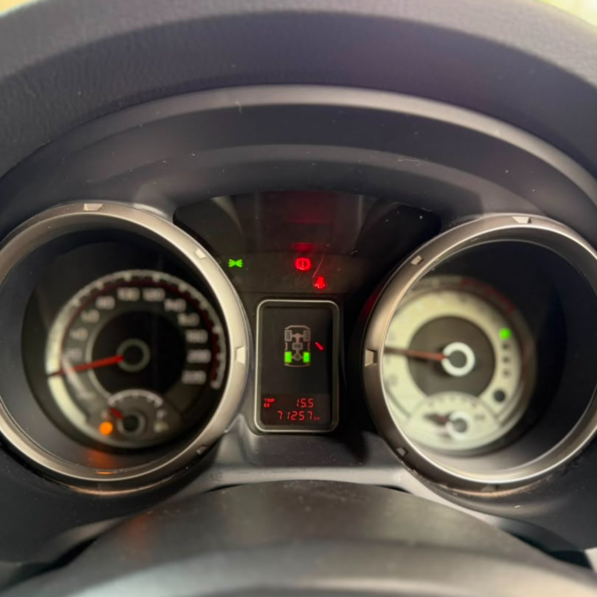 Mitsubishi Pajero 2013 — photo 8