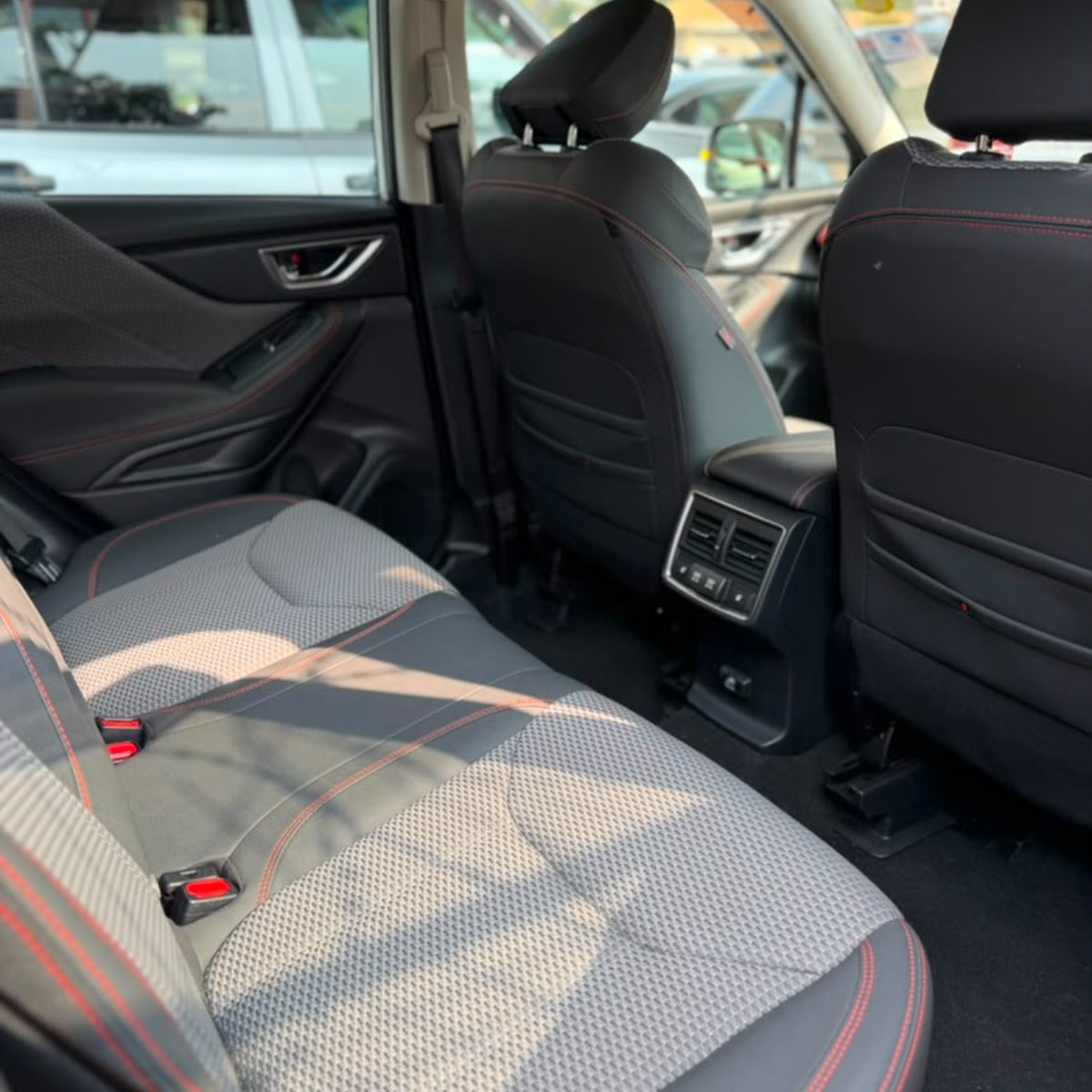Subaru Forester 2019 — photo 3