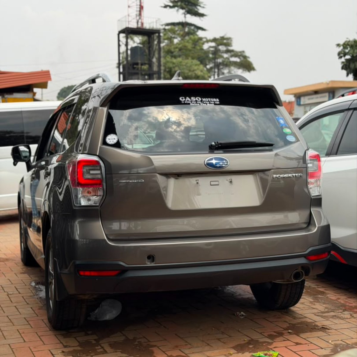 Subaru Forester 2017 — photo 4