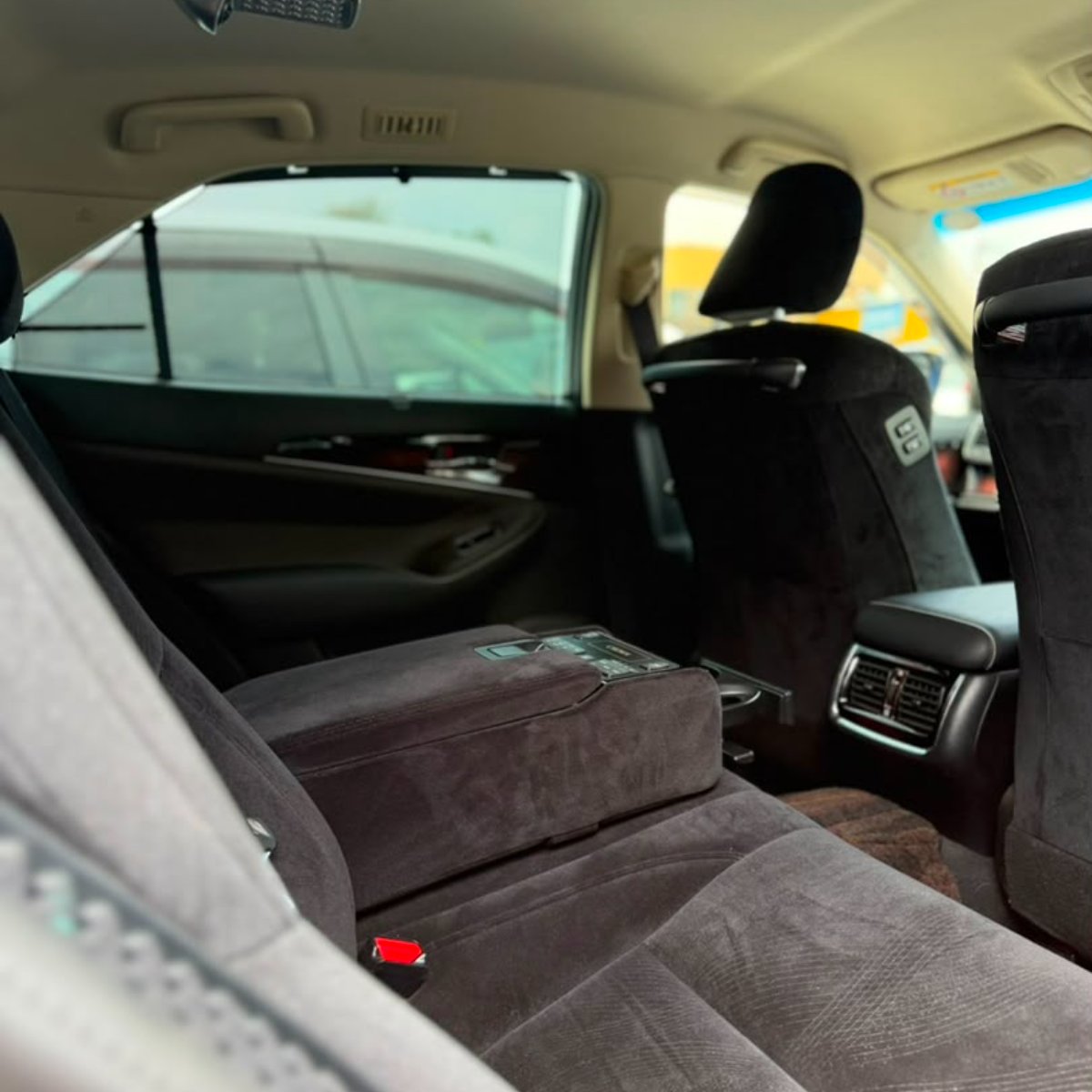 Toyota Crown 2016 — photo 7