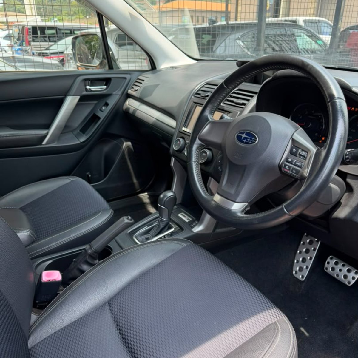 Subaru Forester 2013 — photo 3