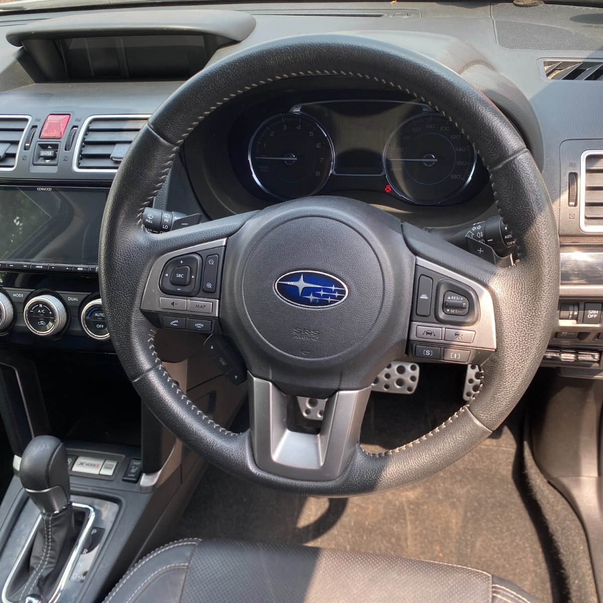 Subaru Forester 2017 — photo 10