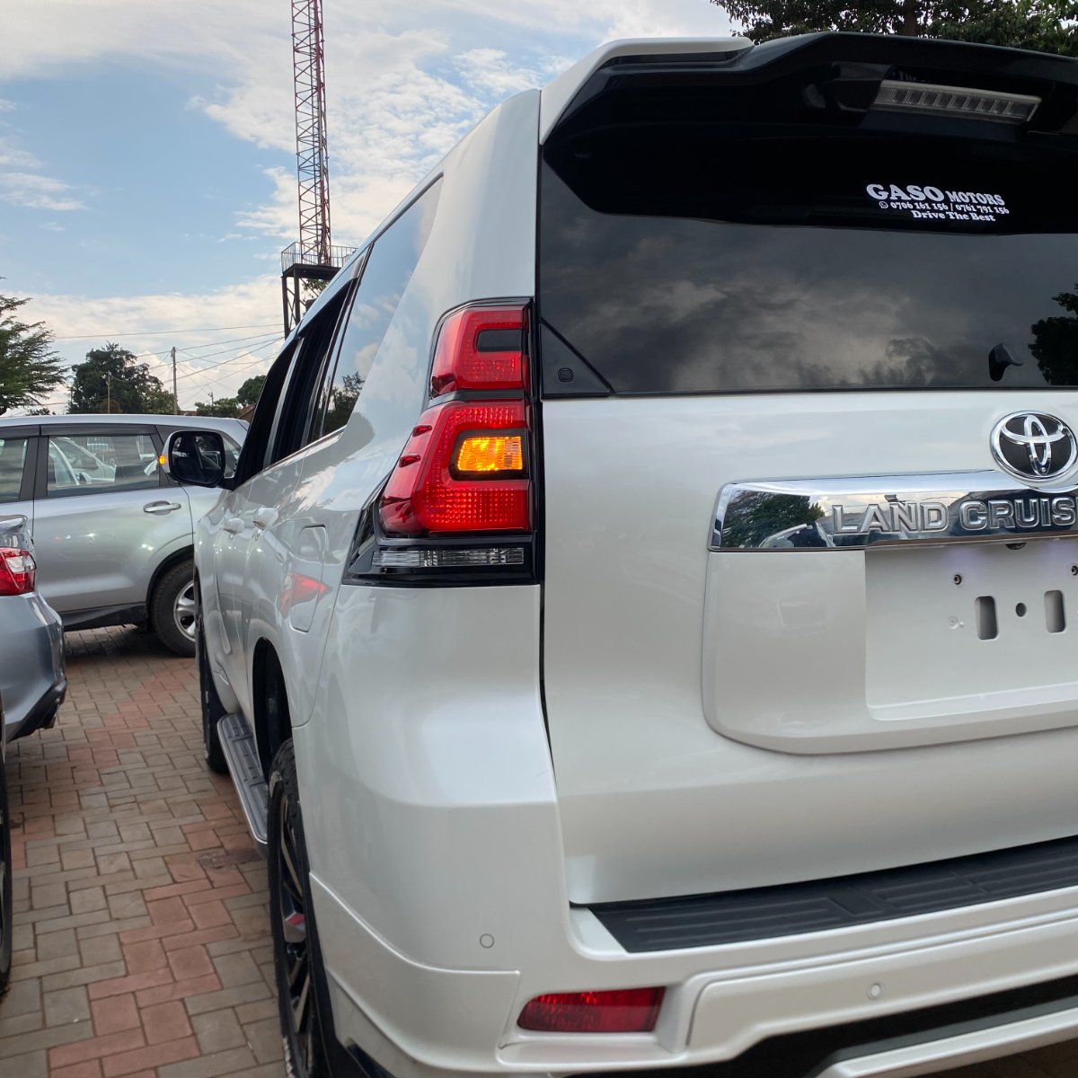 Toyota LANDCRUISER PRADO 2017 — photo 6