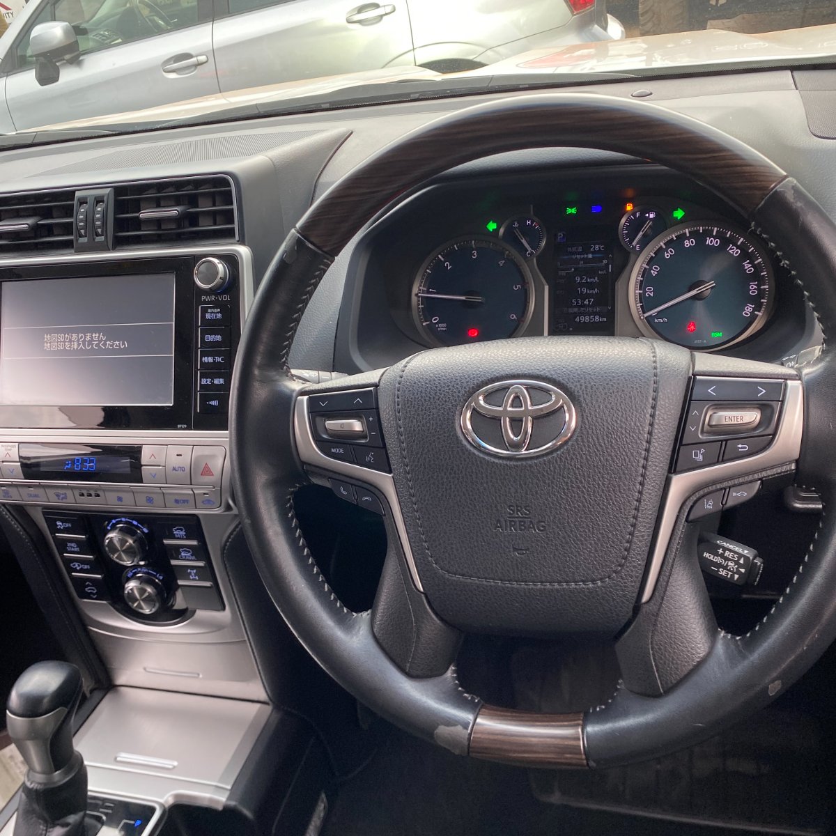 Toyota LANDCRUISER PRADO 2017 — photo 10
