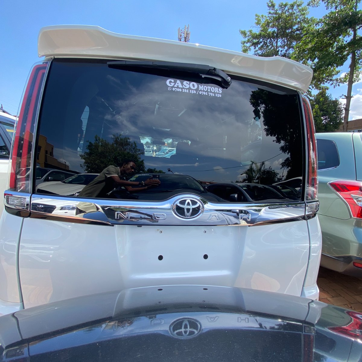 Toyota Noah 2017 — photo 6