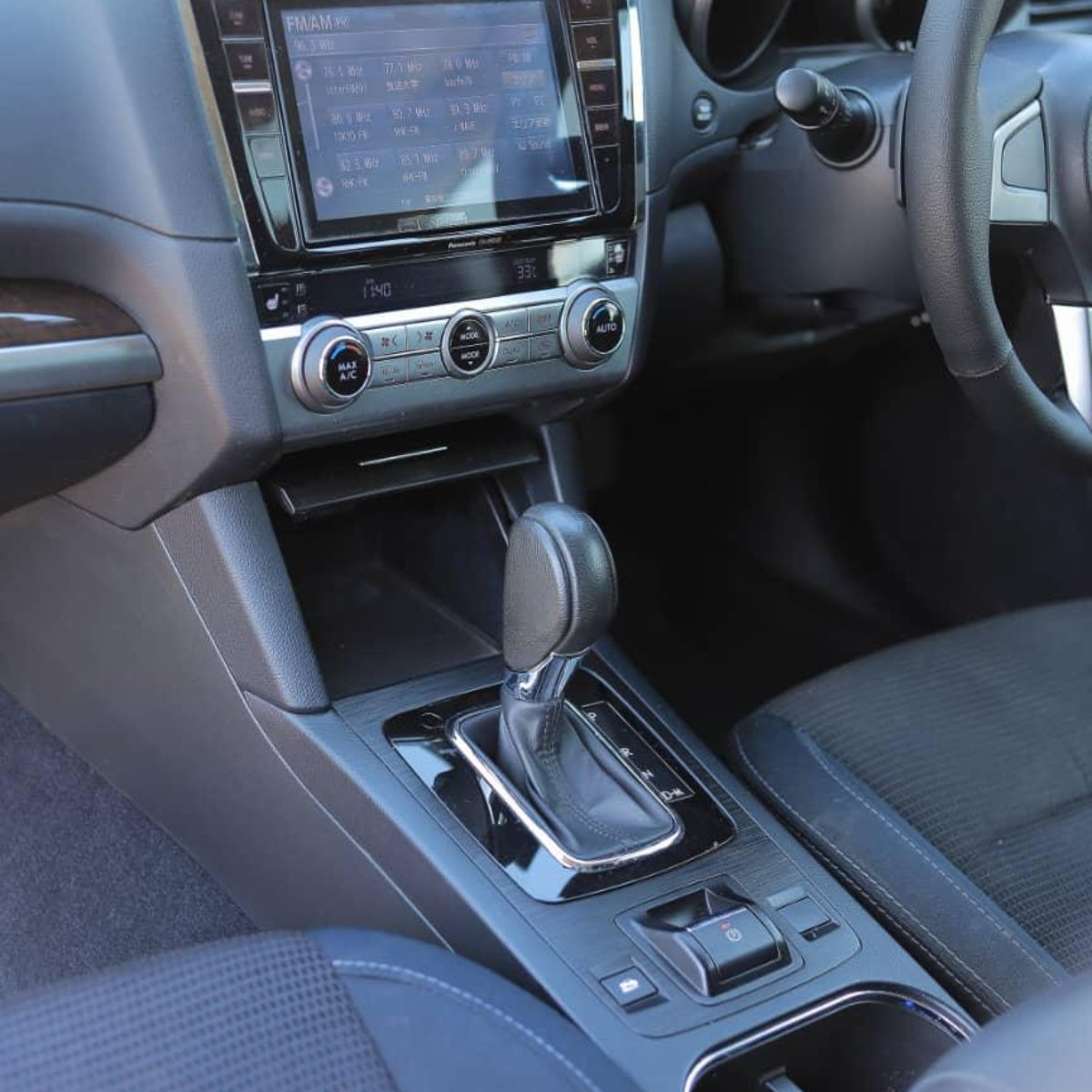 Subaru Legacy B4 2017 — photo 5