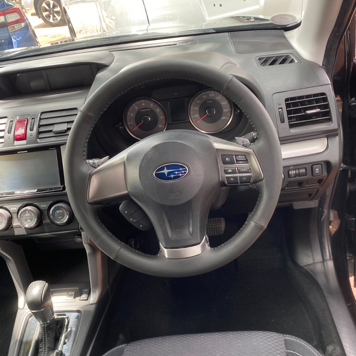 Subaru Forester 2014 — photo 9