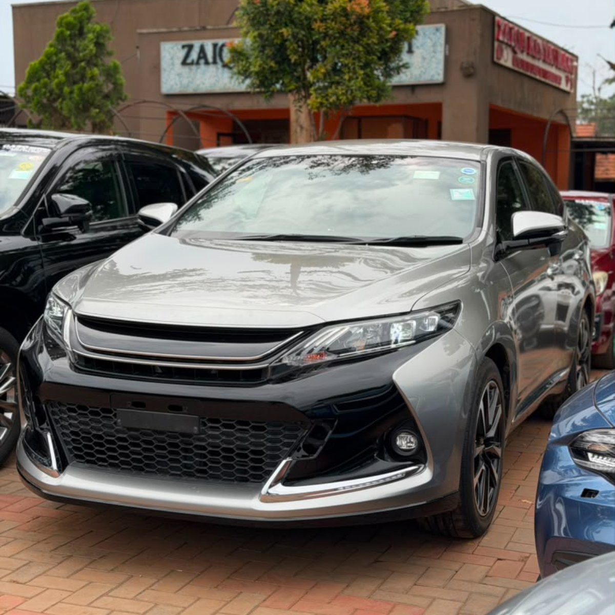 Toyota Harrier GS 2017 — photo 6
