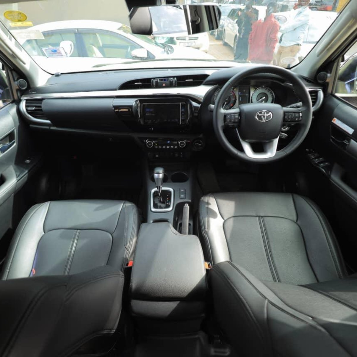 Toyota Hilux 2021 — photo 5