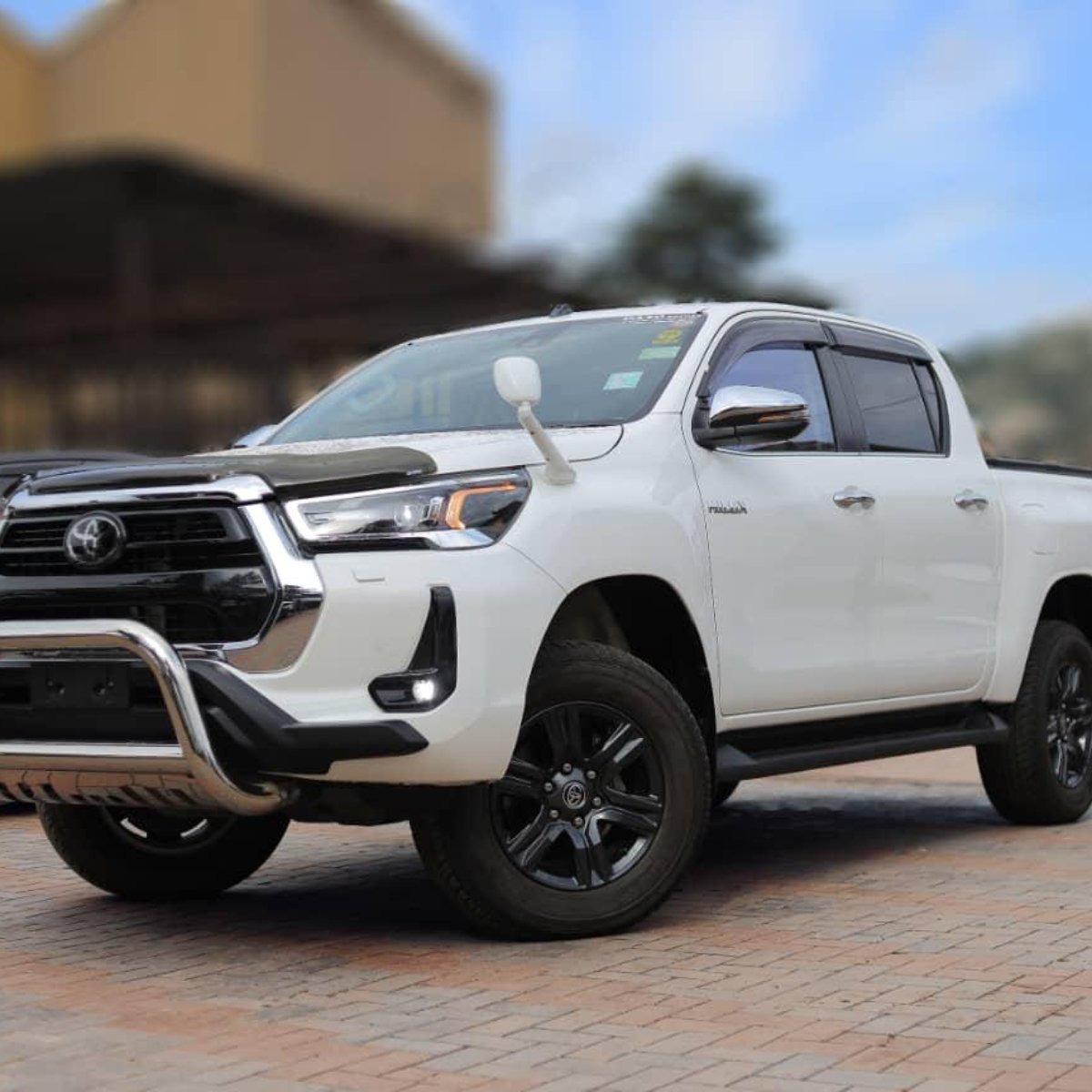 Toyota Hilux 2021 — photo 6