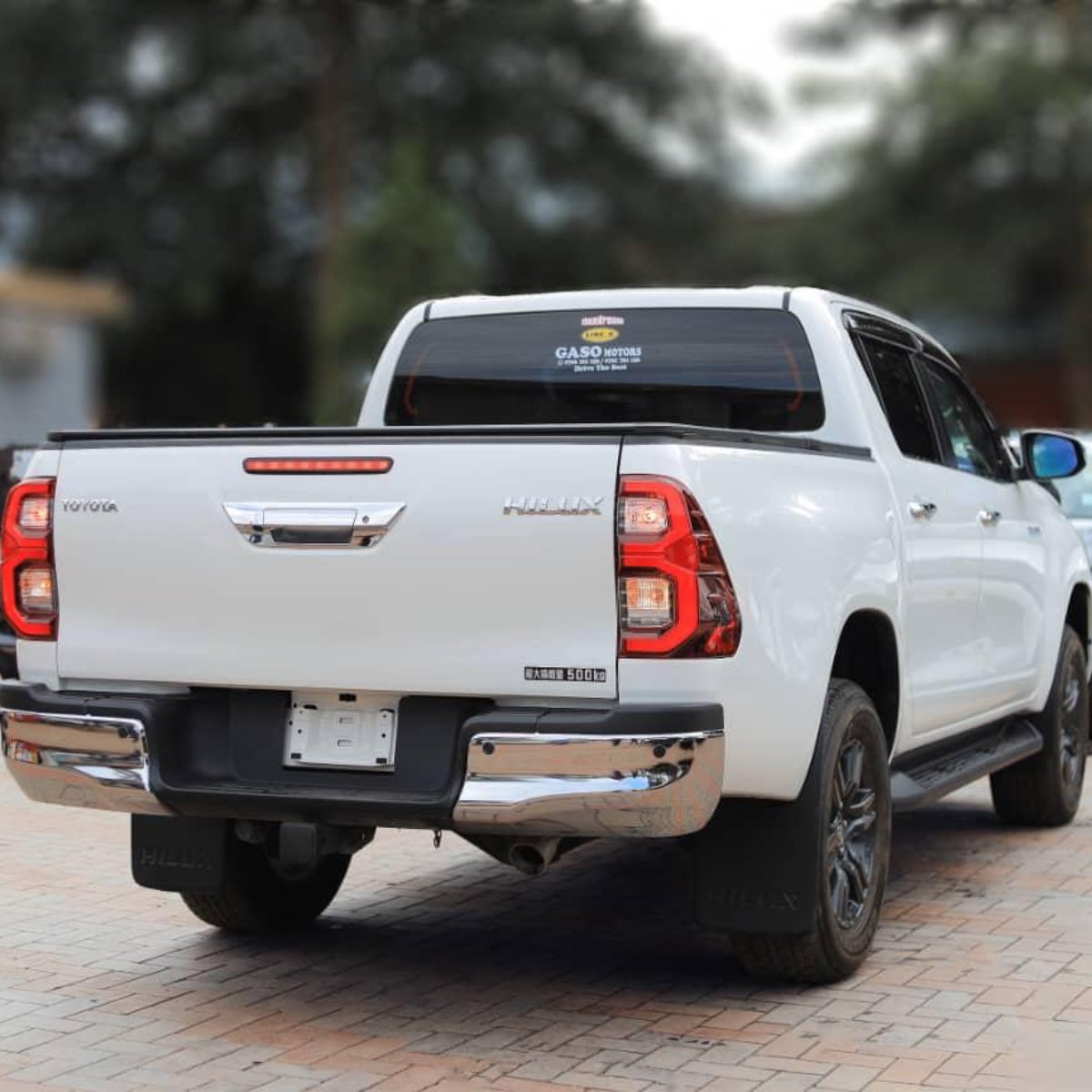 Toyota Hilux 2021 — photo 7